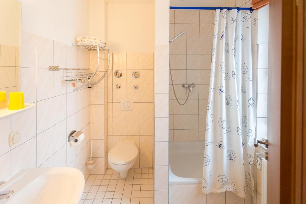 Haus Silbermowe Apartment Middelhagen Bagian luar foto